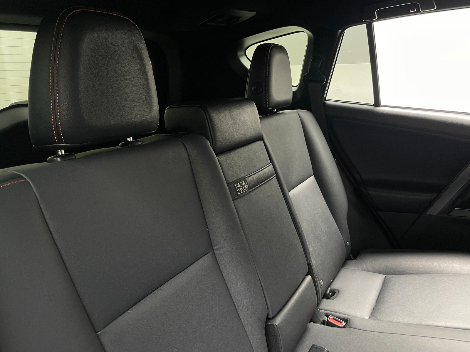 Thumbnail: 2018 Toyota RAV4 - 5