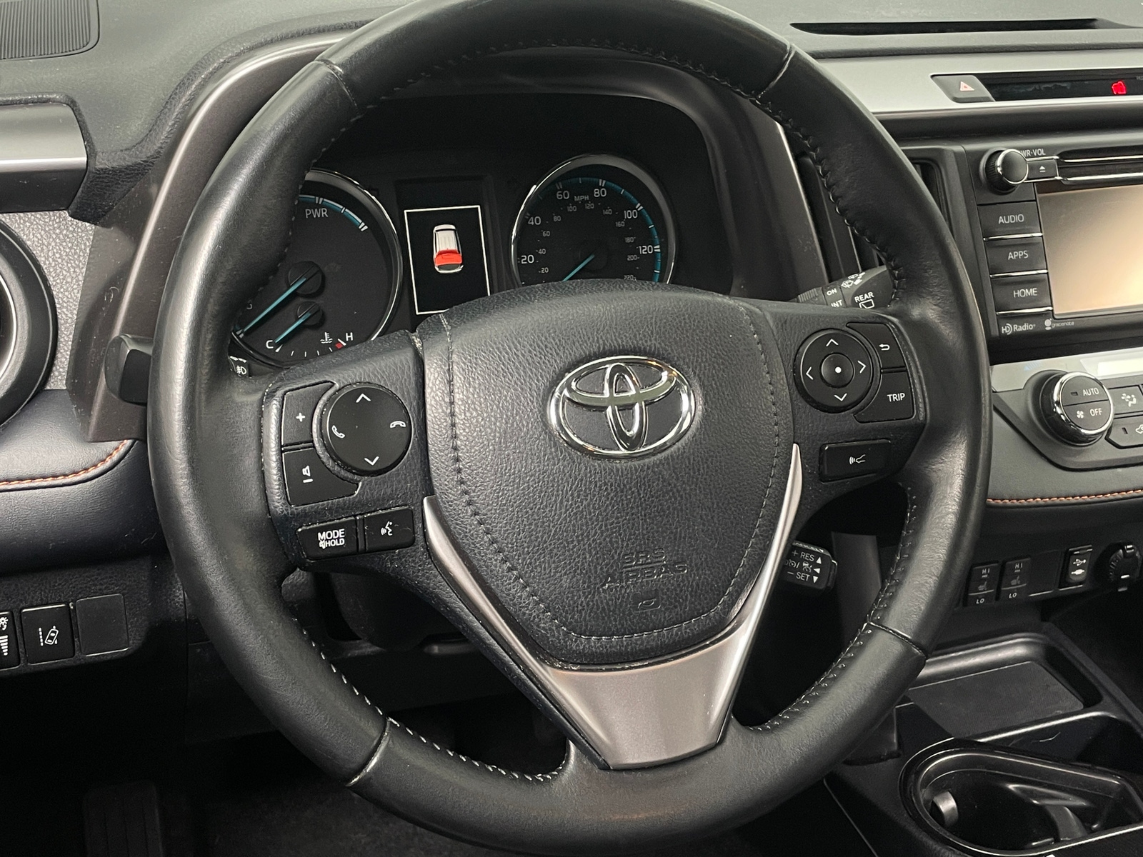 Thumbnail: 2018 Toyota RAV4 - 4