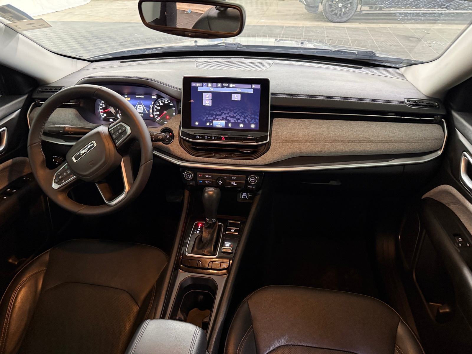 Thumbnail: 2022 Jeep Compass - 2