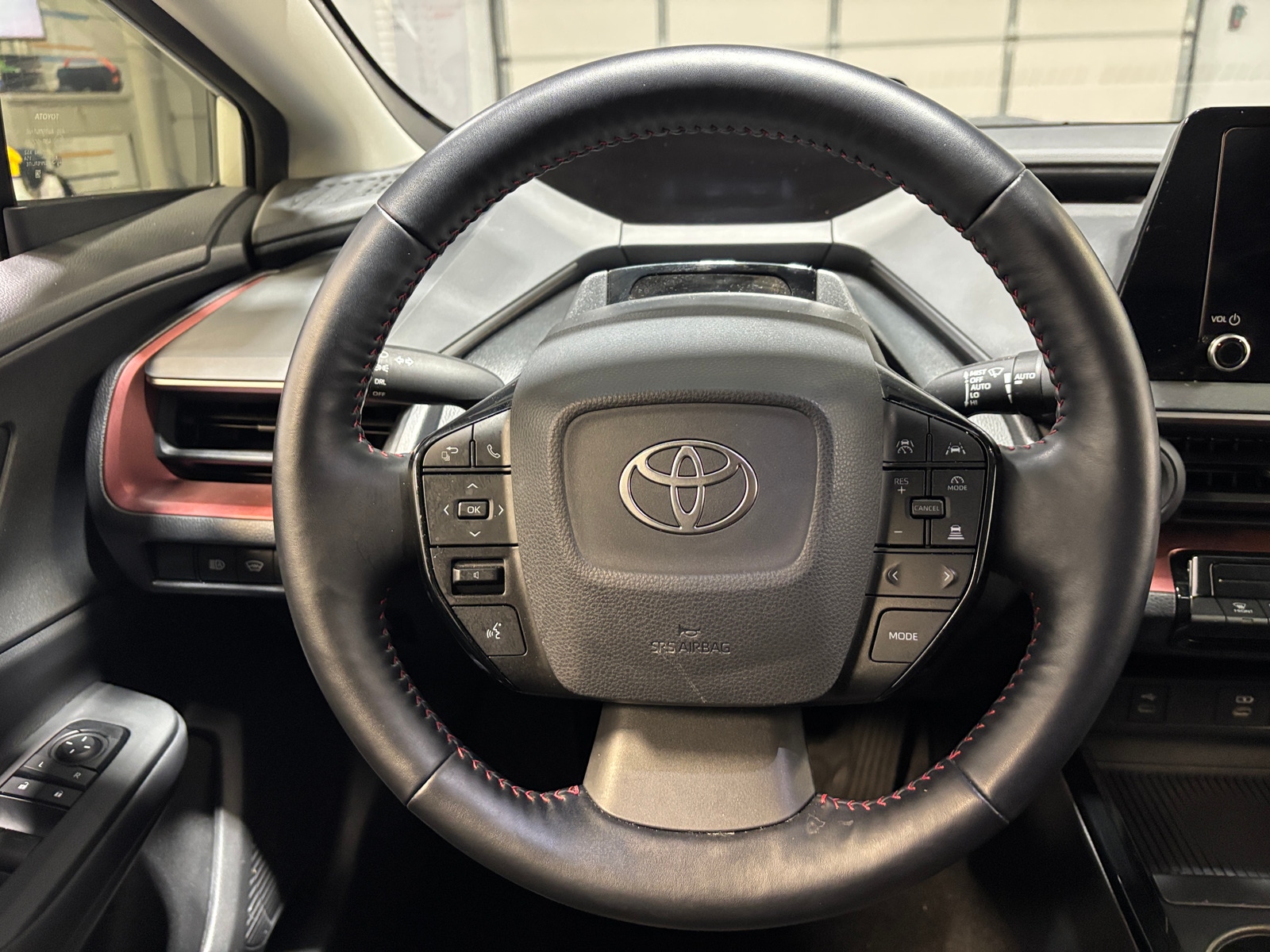 Thumbnail: 2023 Toyota Prius Prime - 4