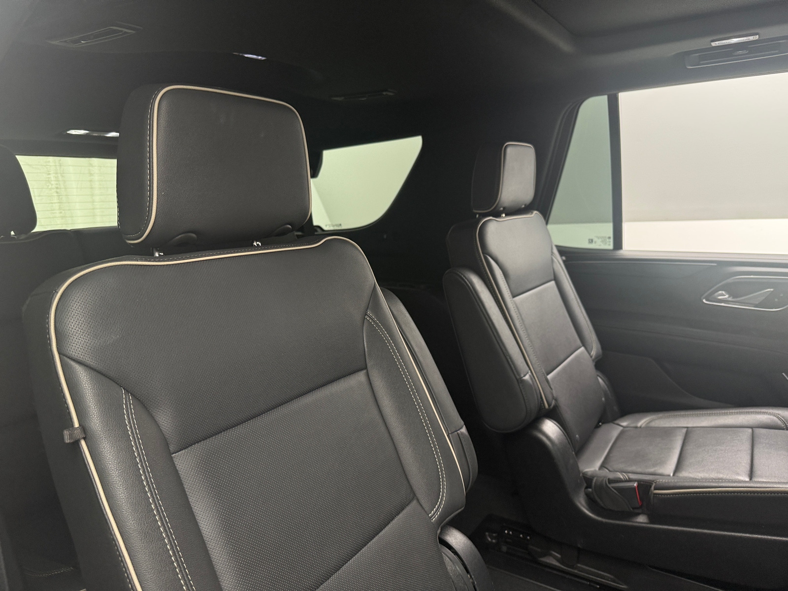 Thumbnail: 2023 GMC Yukon - 5