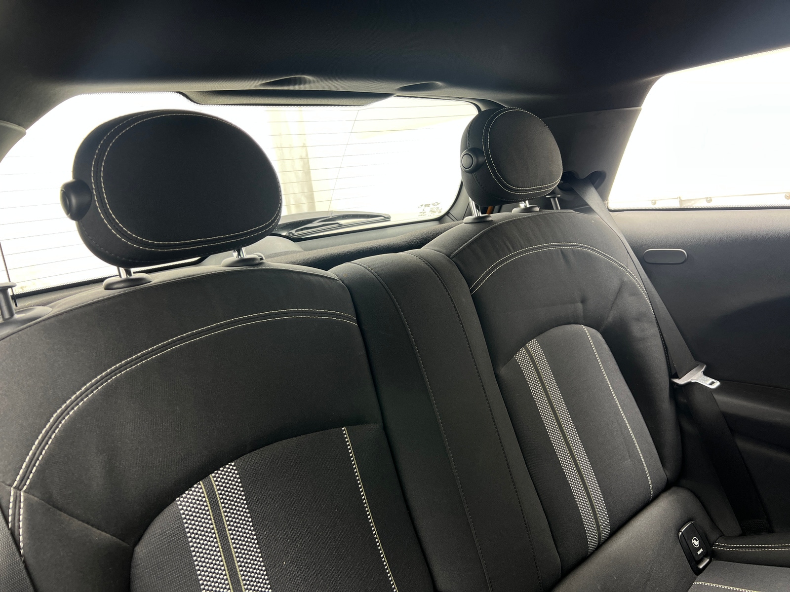 Thumbnail: 2016 MINI Cooper Hardtop - 6