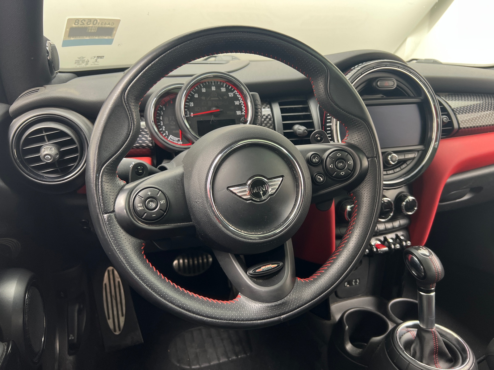 Thumbnail: 2016 MINI Cooper Hardtop - 5