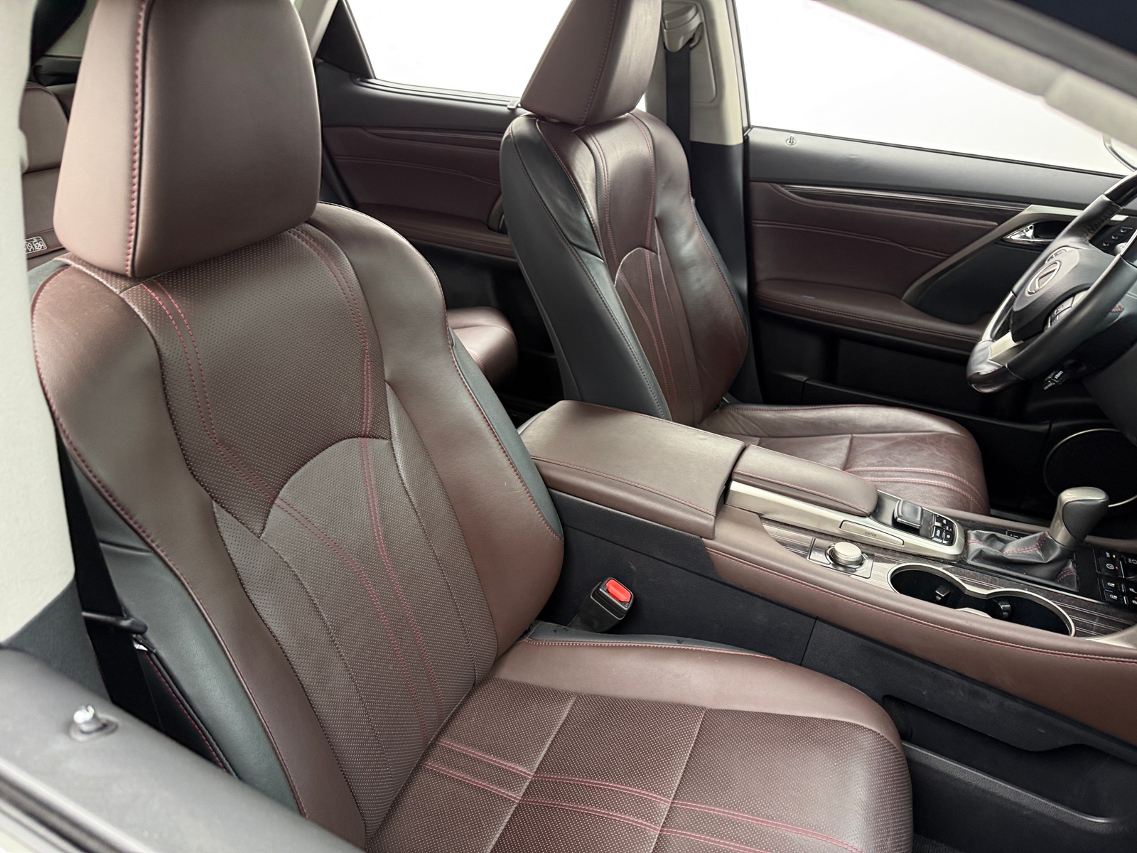 Thumbnail: 2017 Lexus RX - 2