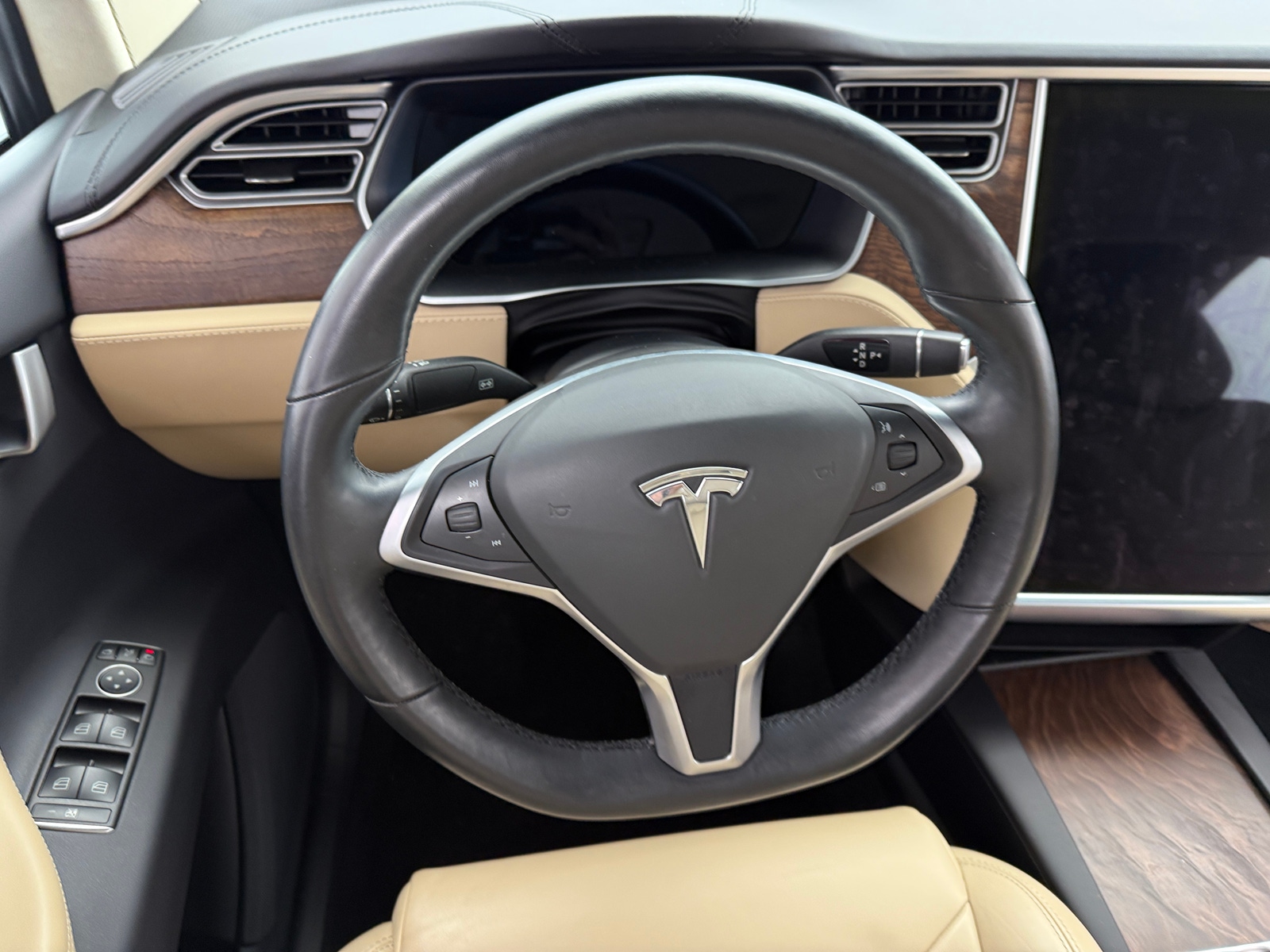 Thumbnail: 2017 Tesla Model X - 3