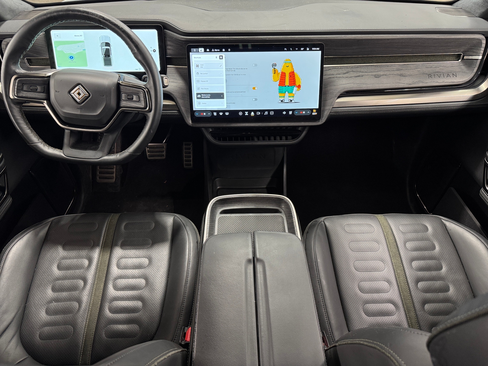 Thumbnail: 2023 Rivian R1T - 2