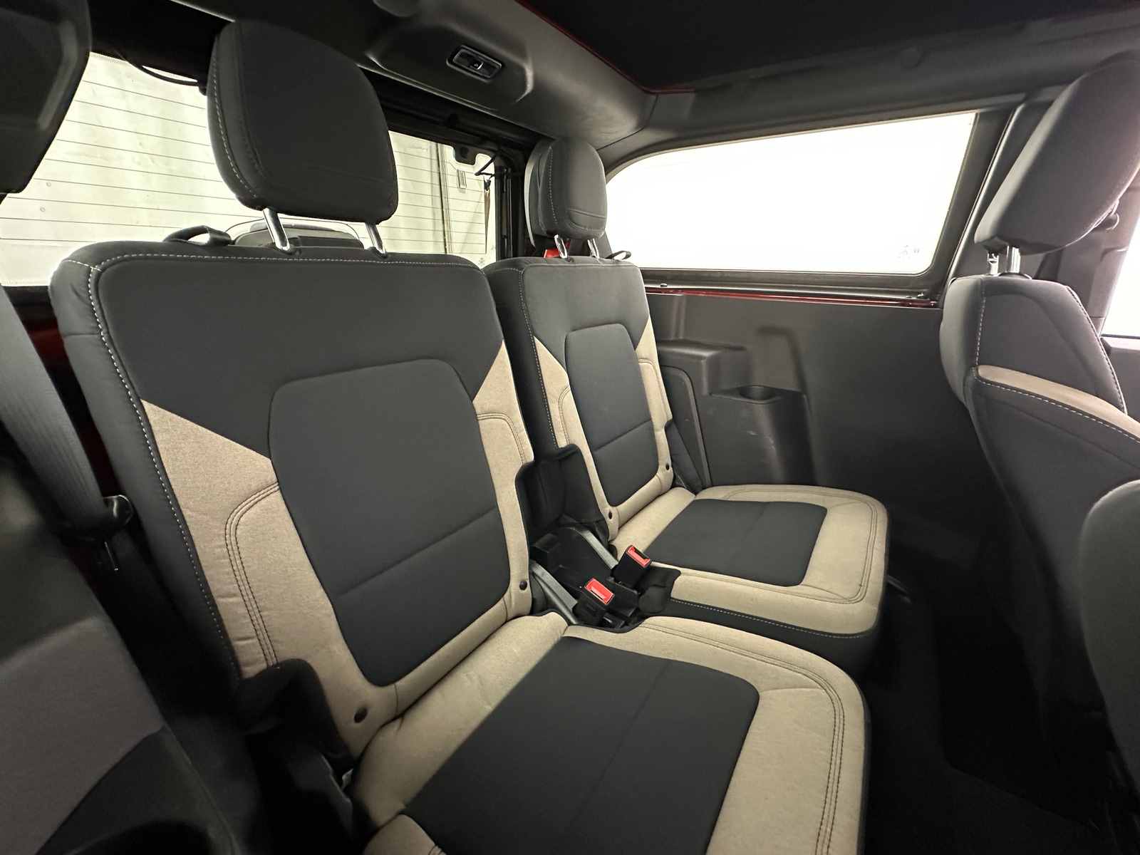 Thumbnail: 2022 Ford Bronco - 6