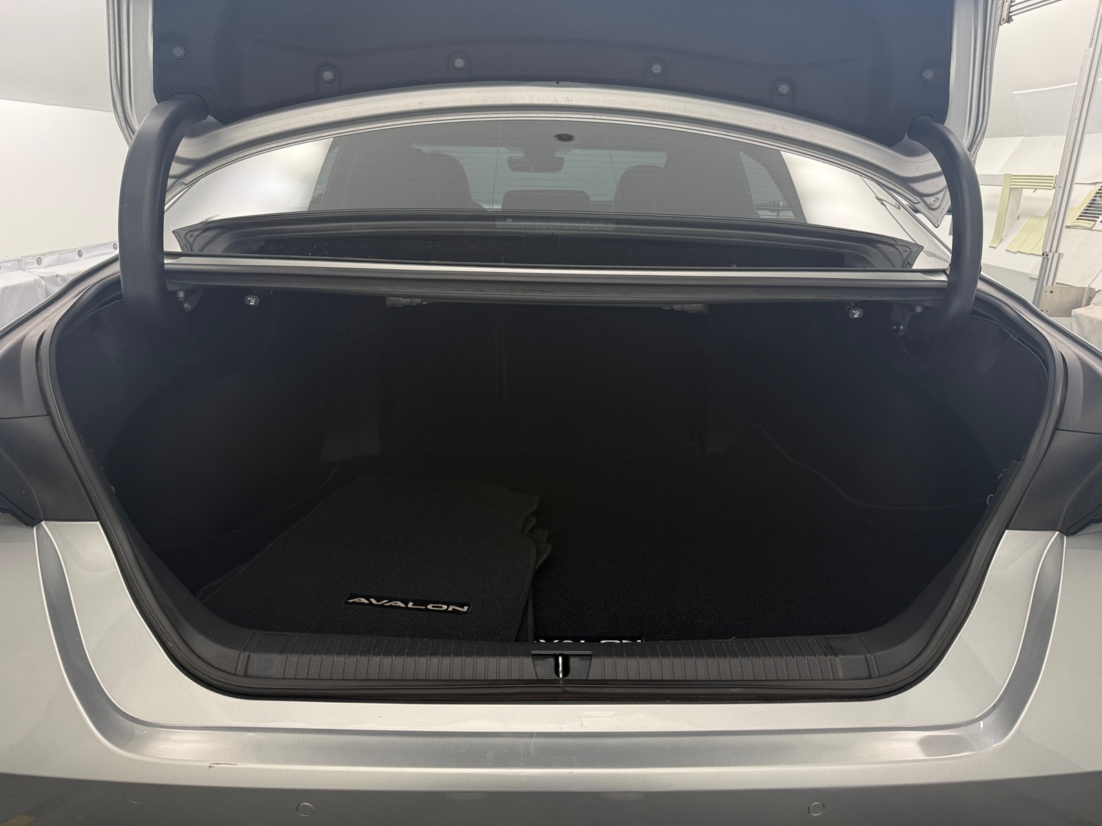 Thumbnail: 2021 Toyota Avalon - 6