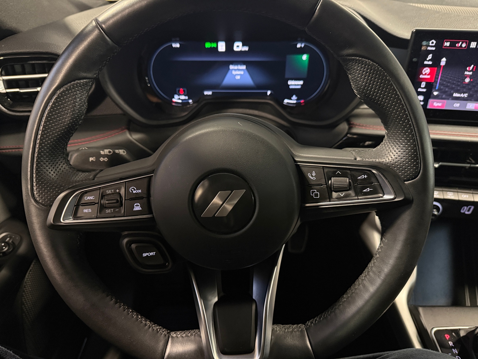 Thumbnail: 2024 Dodge Hornet - 4