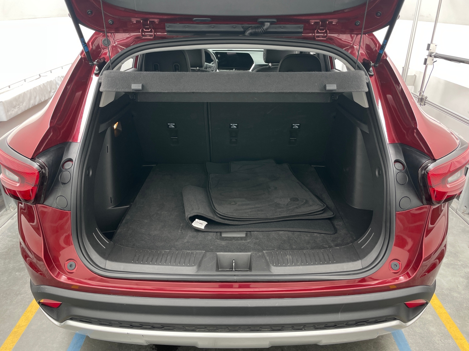 Thumbnail: 2025 Chevrolet Trax - 7