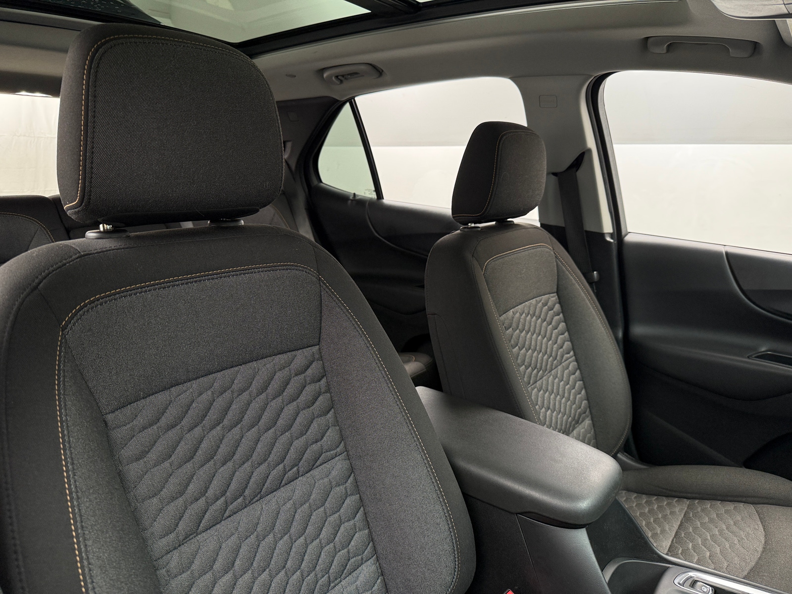 Thumbnail: 2019 Chevrolet Equinox - 2