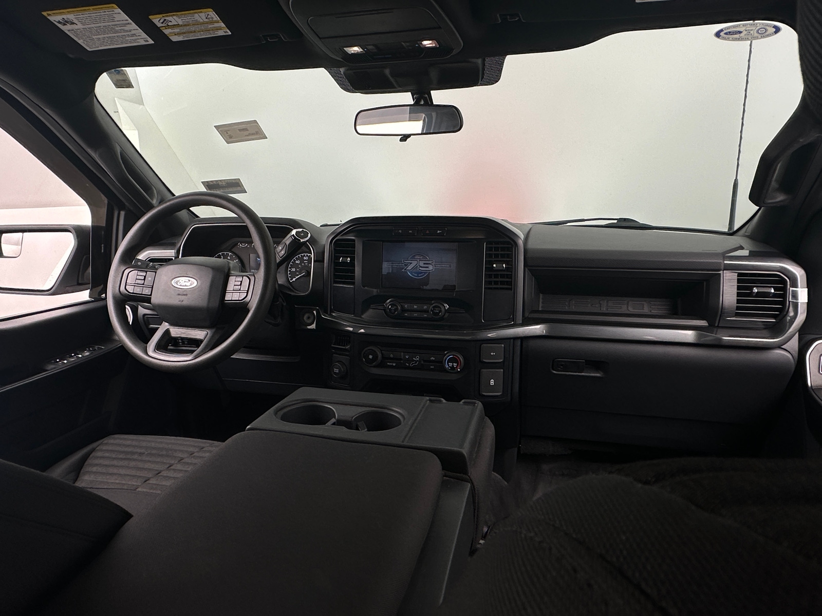 Thumbnail: 2023 Ford Econoline - 3