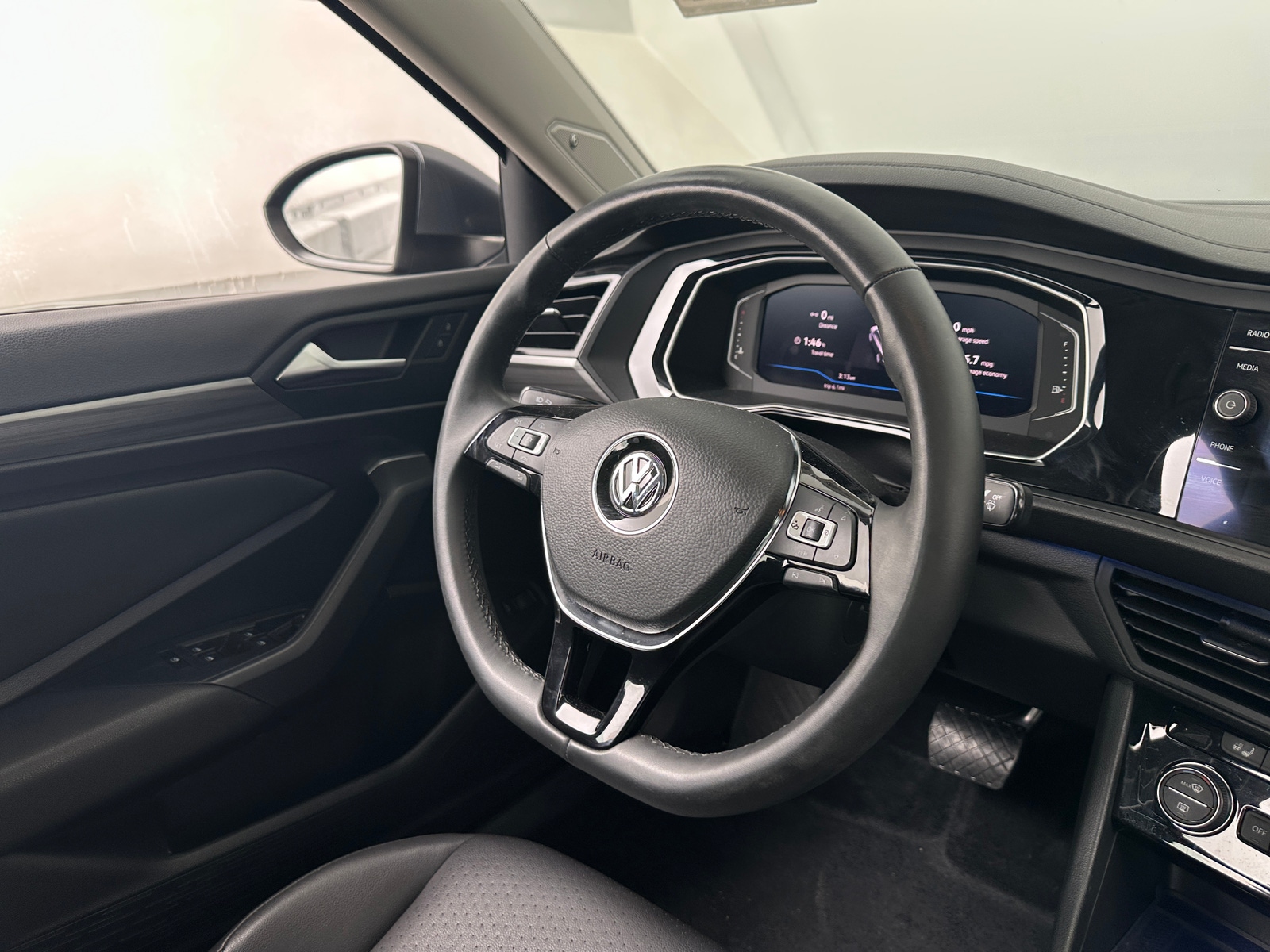 Thumbnail: 2020 Volkswagen Jetta - 4