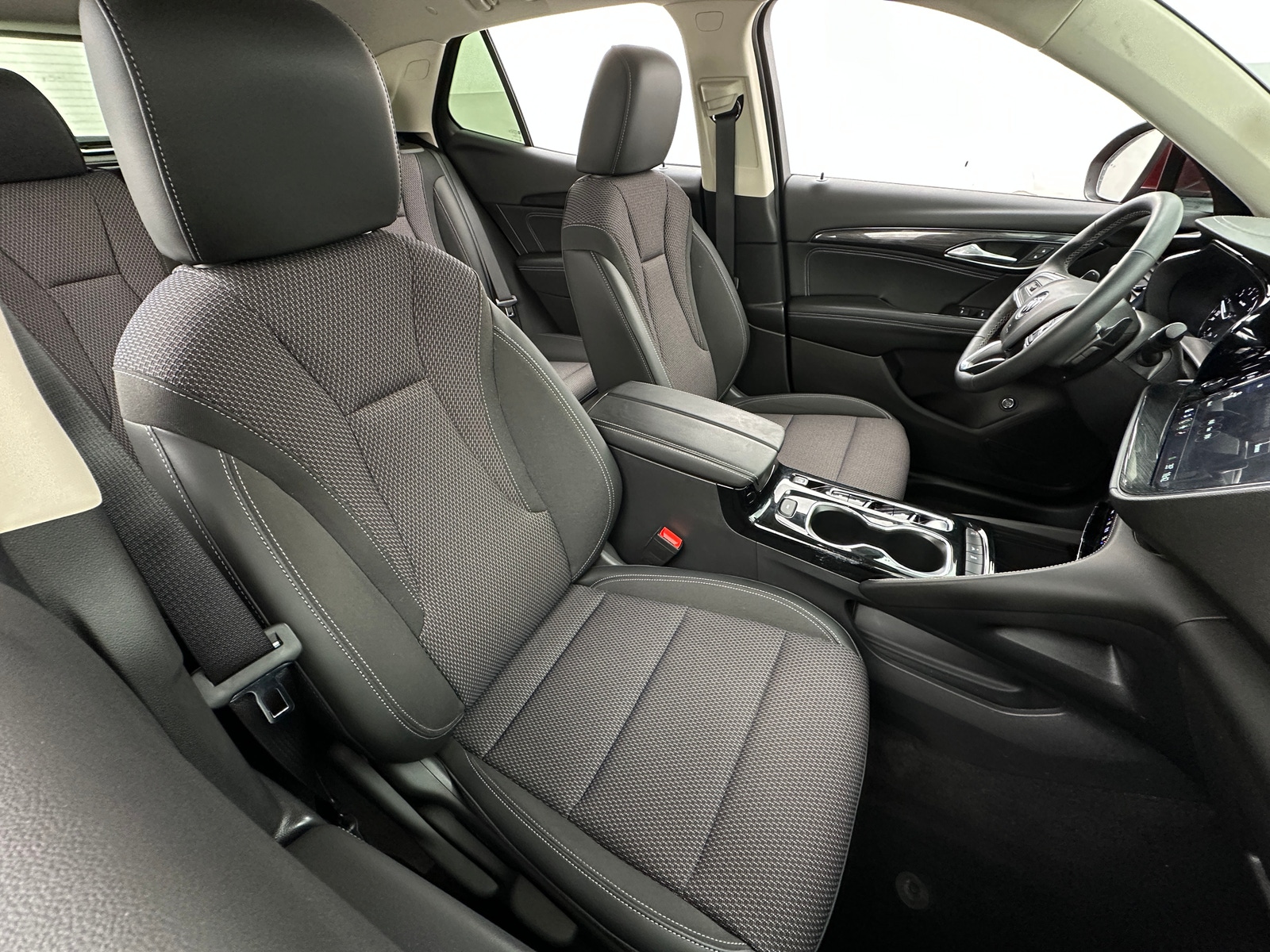 Thumbnail: 2022 Buick Envision - 2