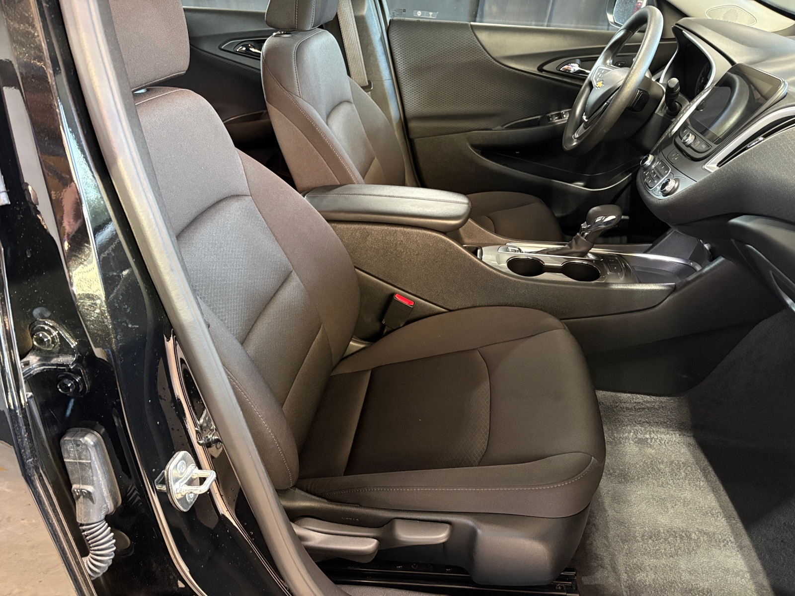 Thumbnail: 2024 Chevrolet Malibu - 2