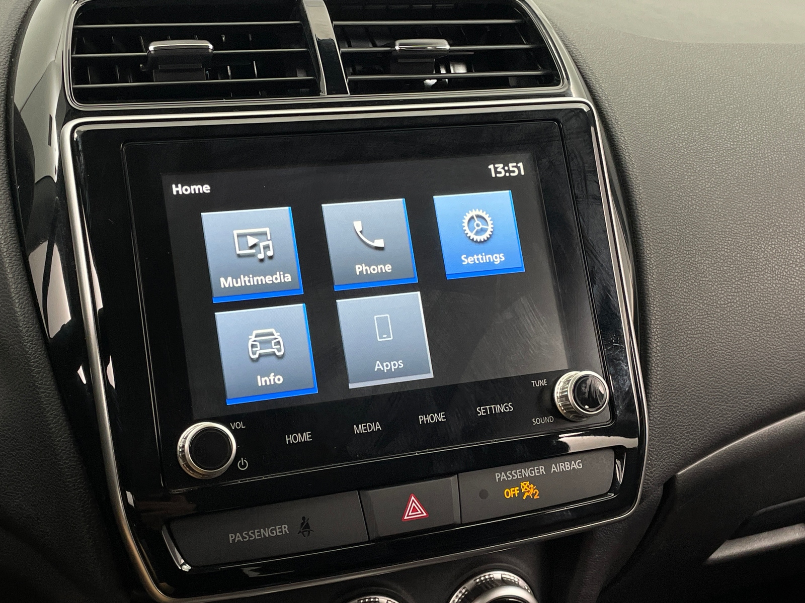 Thumbnail: 2025 Mitsubishi Outlander Sport - 4