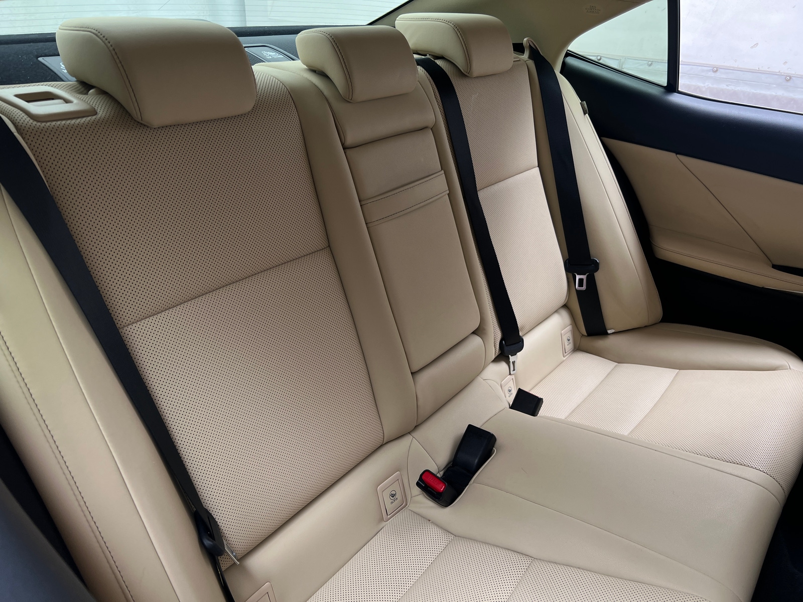 Thumbnail: 2016 Lexus IS - 5