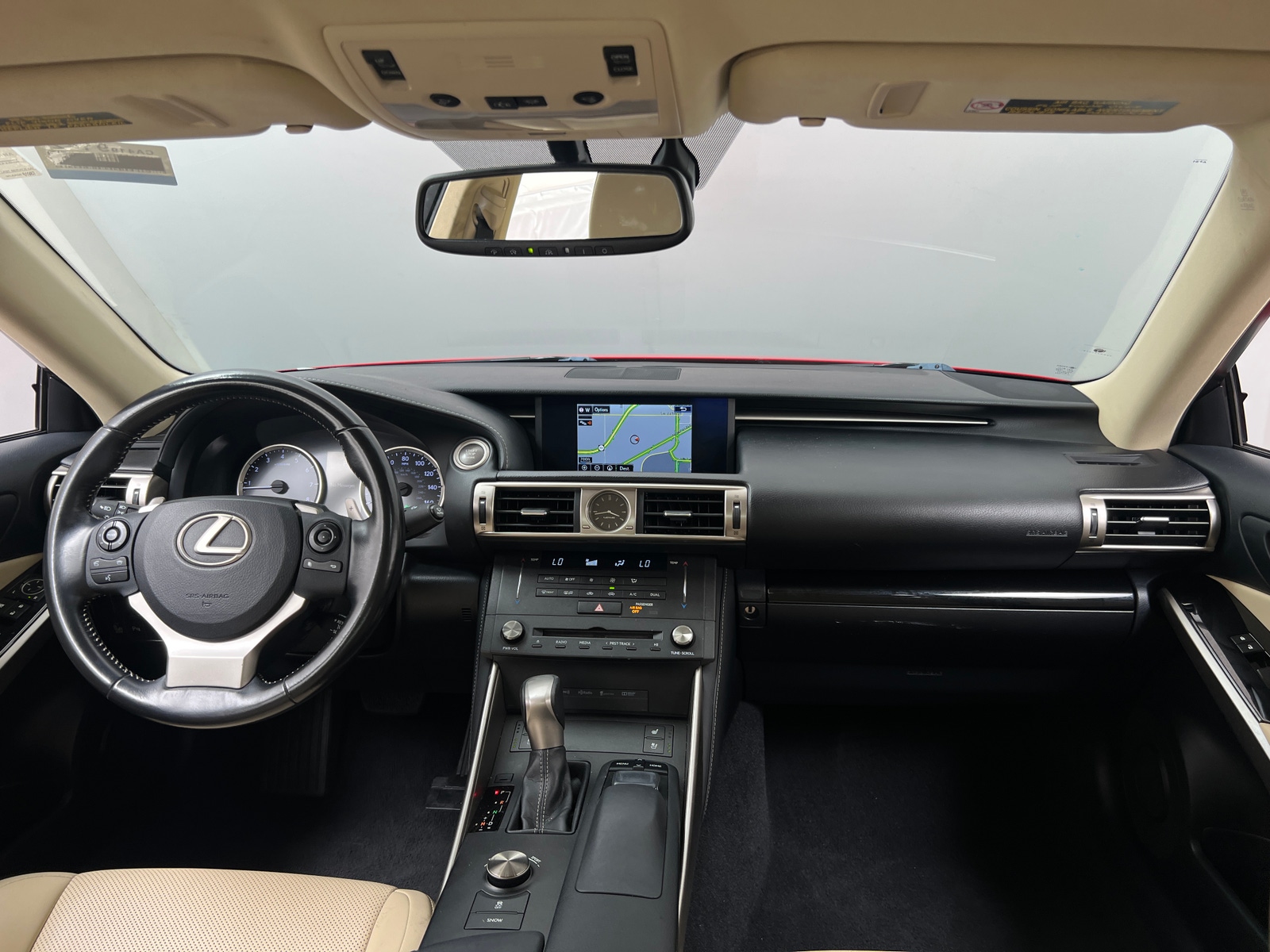 Thumbnail: 2016 Lexus IS - 2