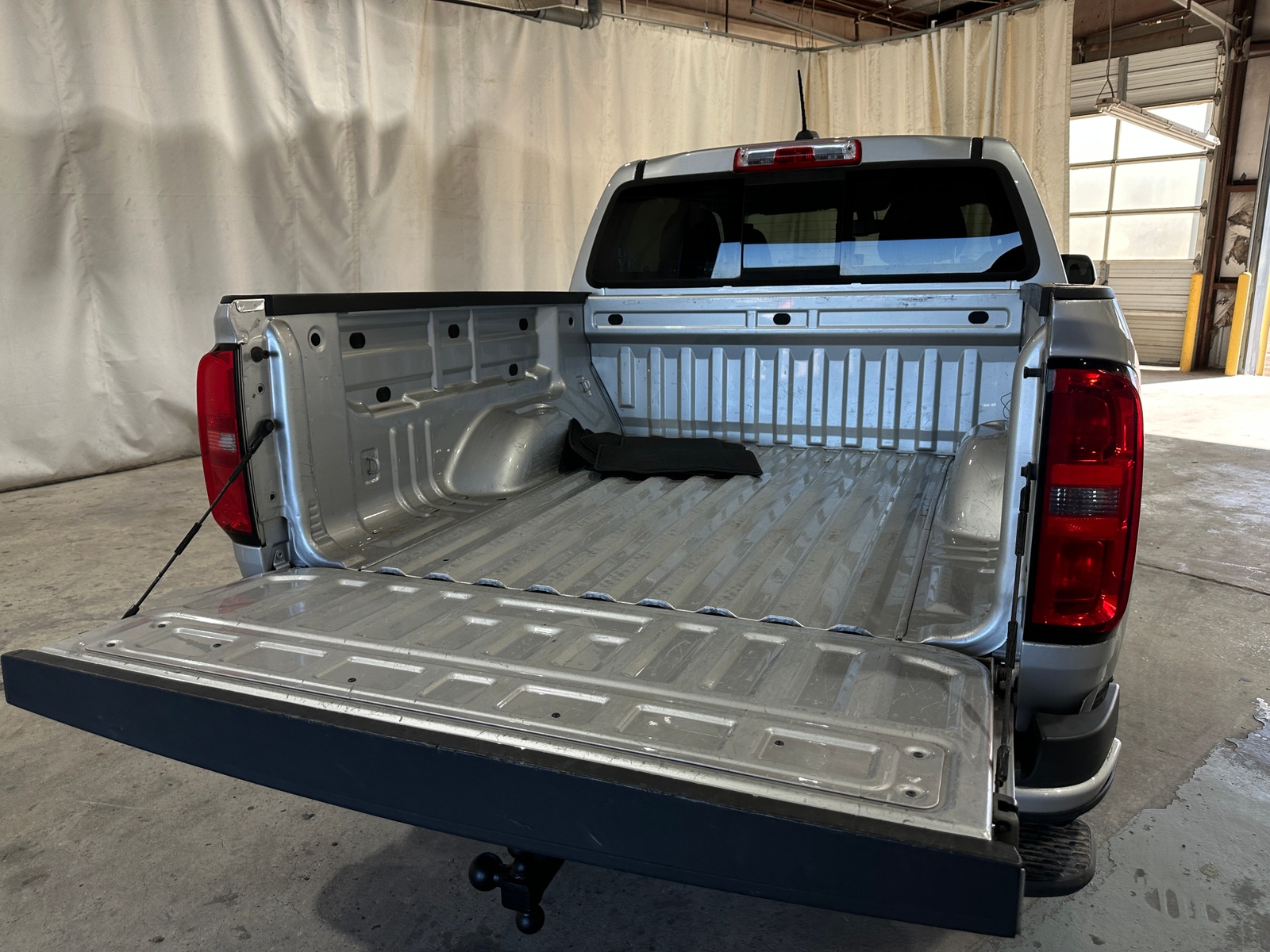 Thumbnail: 2019 Chevrolet Colorado - 7