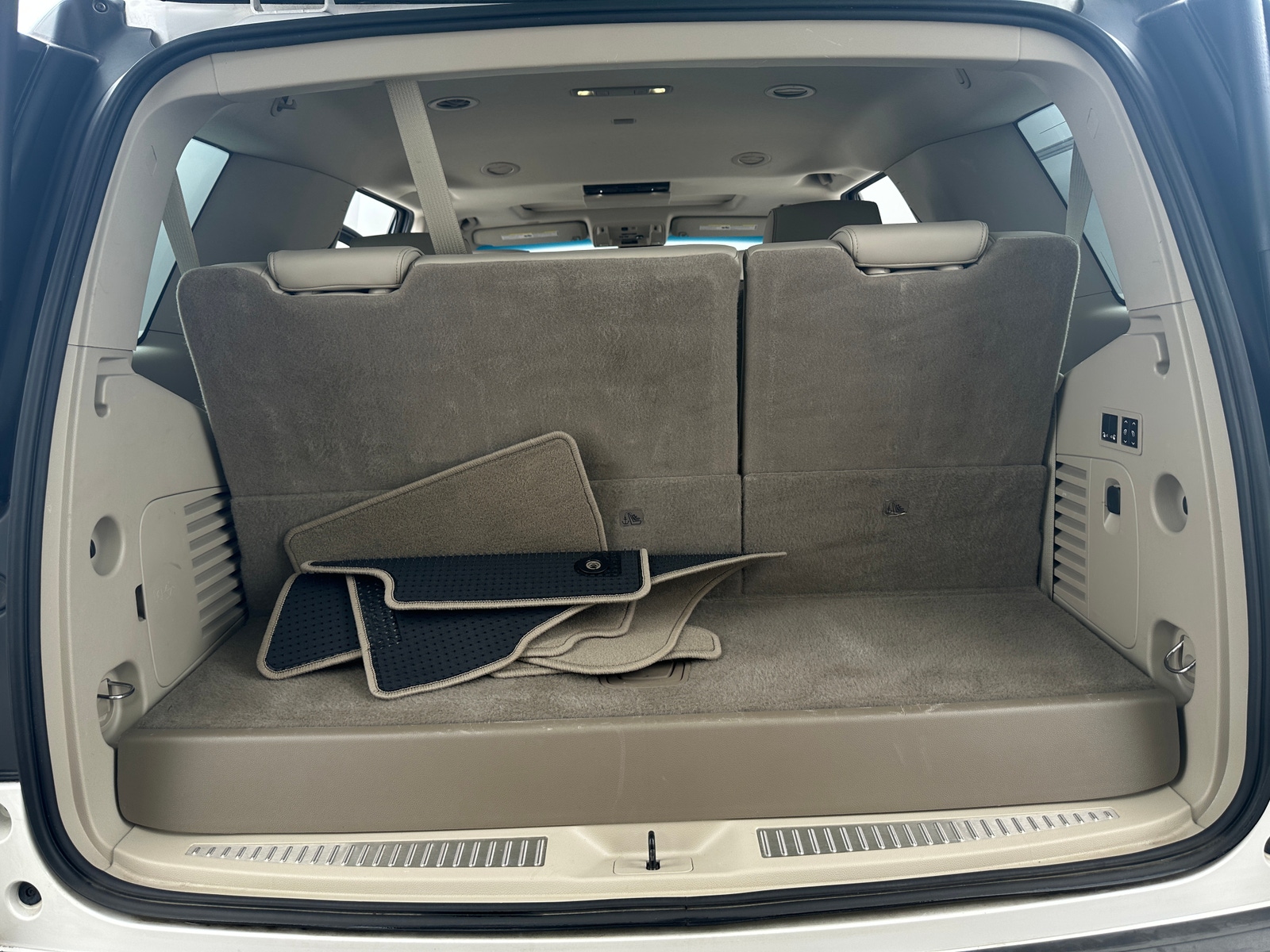 Thumbnail: 2017 GMC Yukon - 6