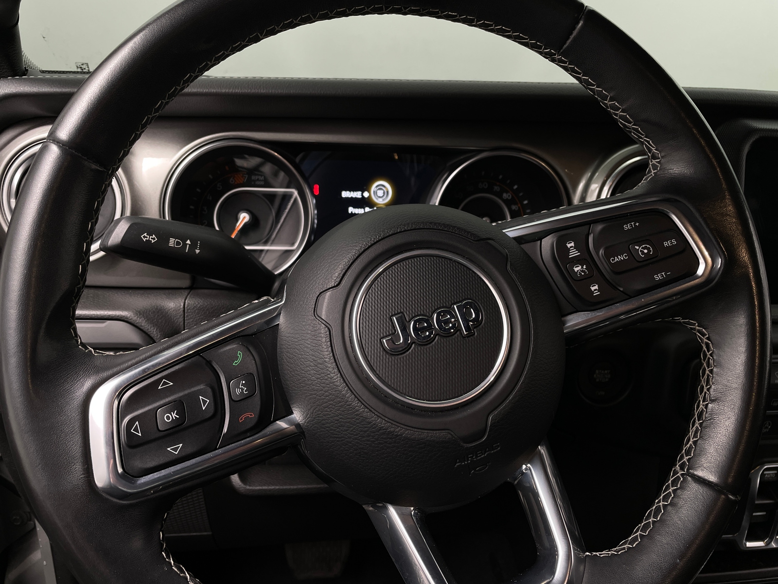 Thumbnail: 2019 Jeep Wrangler - 5