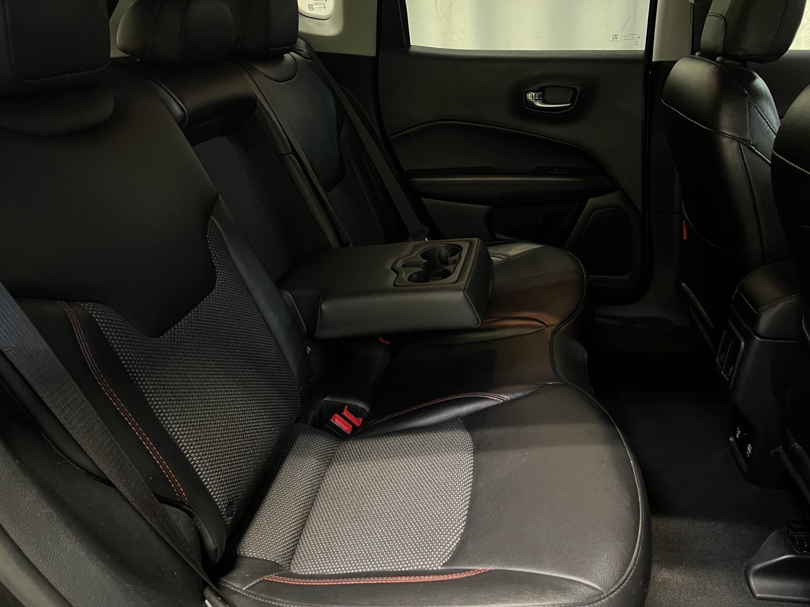 Thumbnail: 2020 Jeep Compass - 6