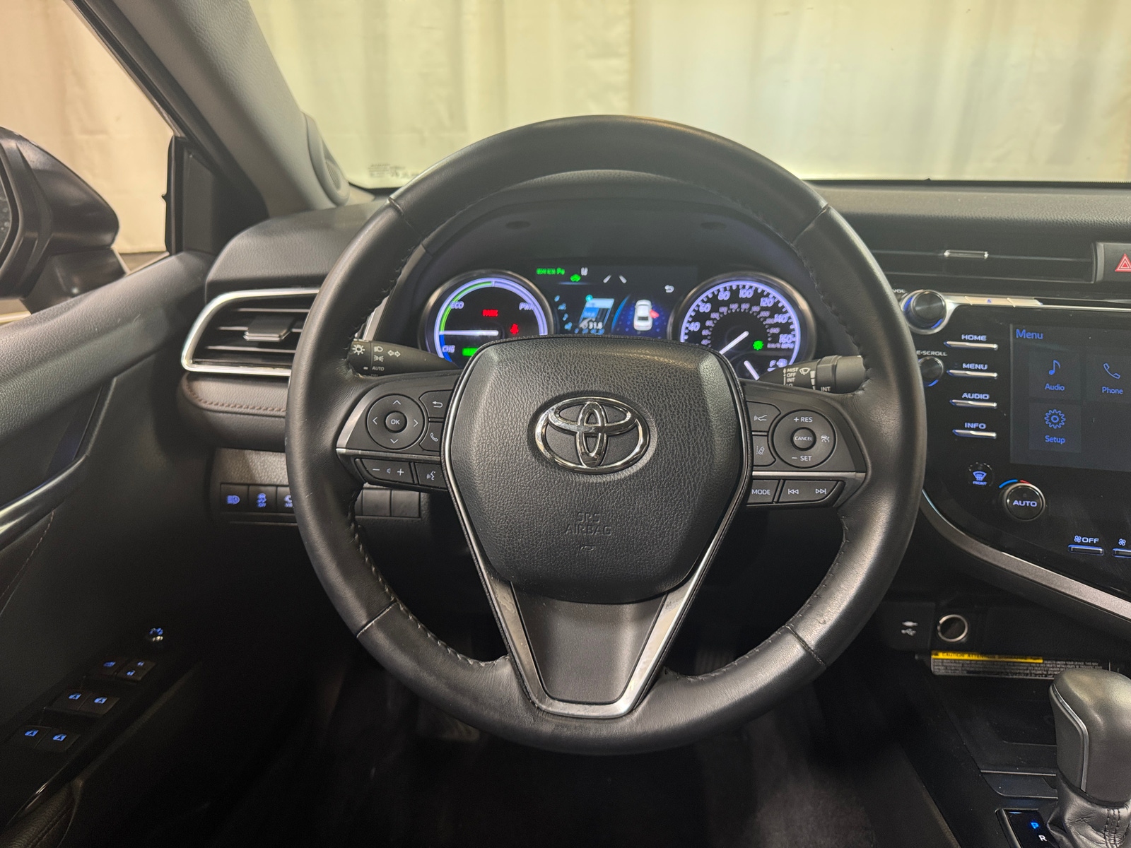 Thumbnail: 2018 Toyota Camry - 4