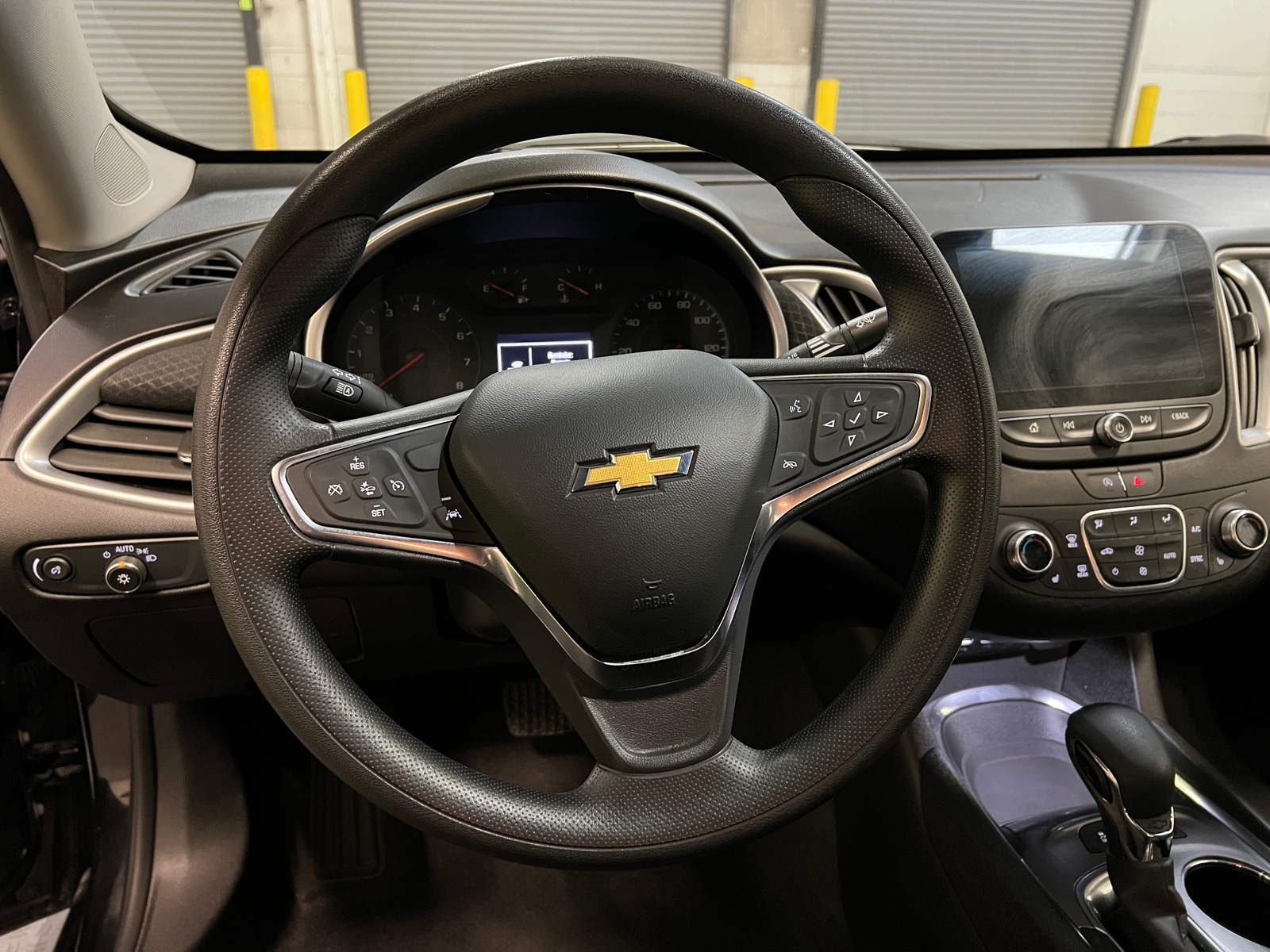 Thumbnail: 2024 Chevrolet Malibu - 5