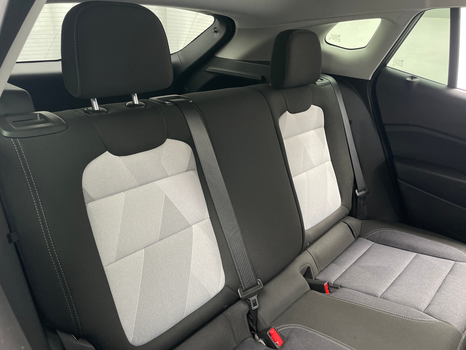 Thumbnail: 2025 Chevrolet Trax - 6