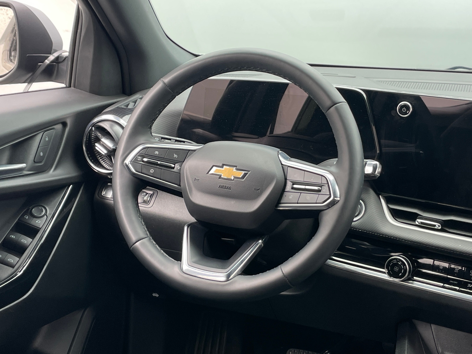 Thumbnail: 2025 Chevrolet Equinox - 5