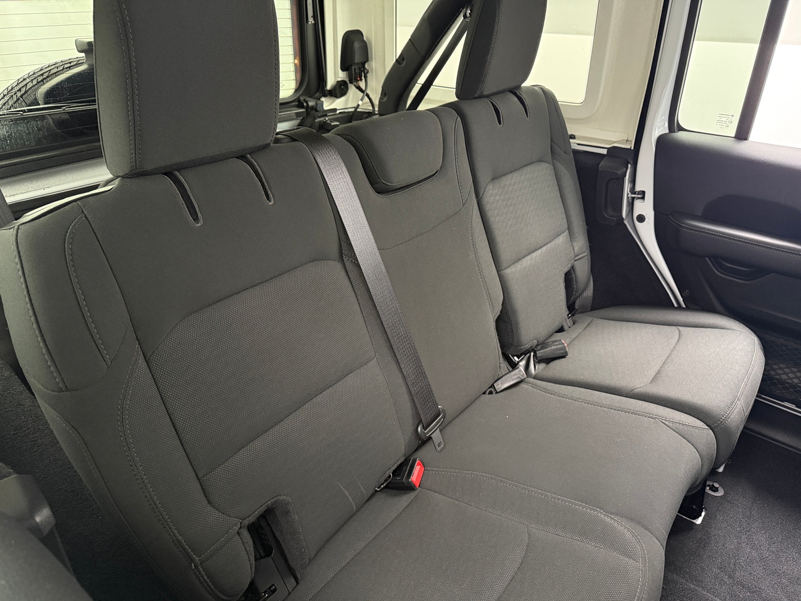 Thumbnail: 2019 Jeep Wrangler - 6