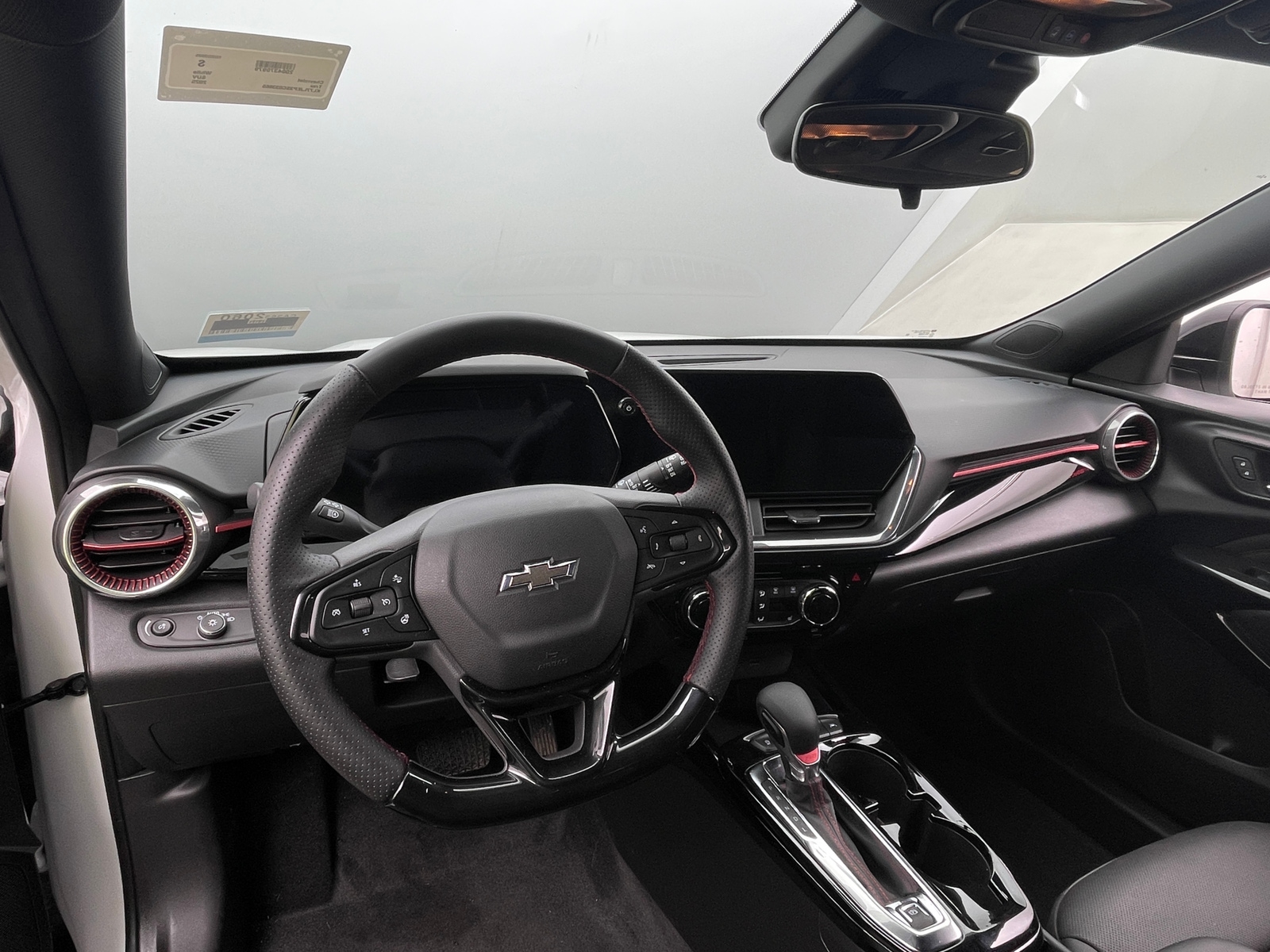 Thumbnail: 2025 Chevrolet Trax - 2