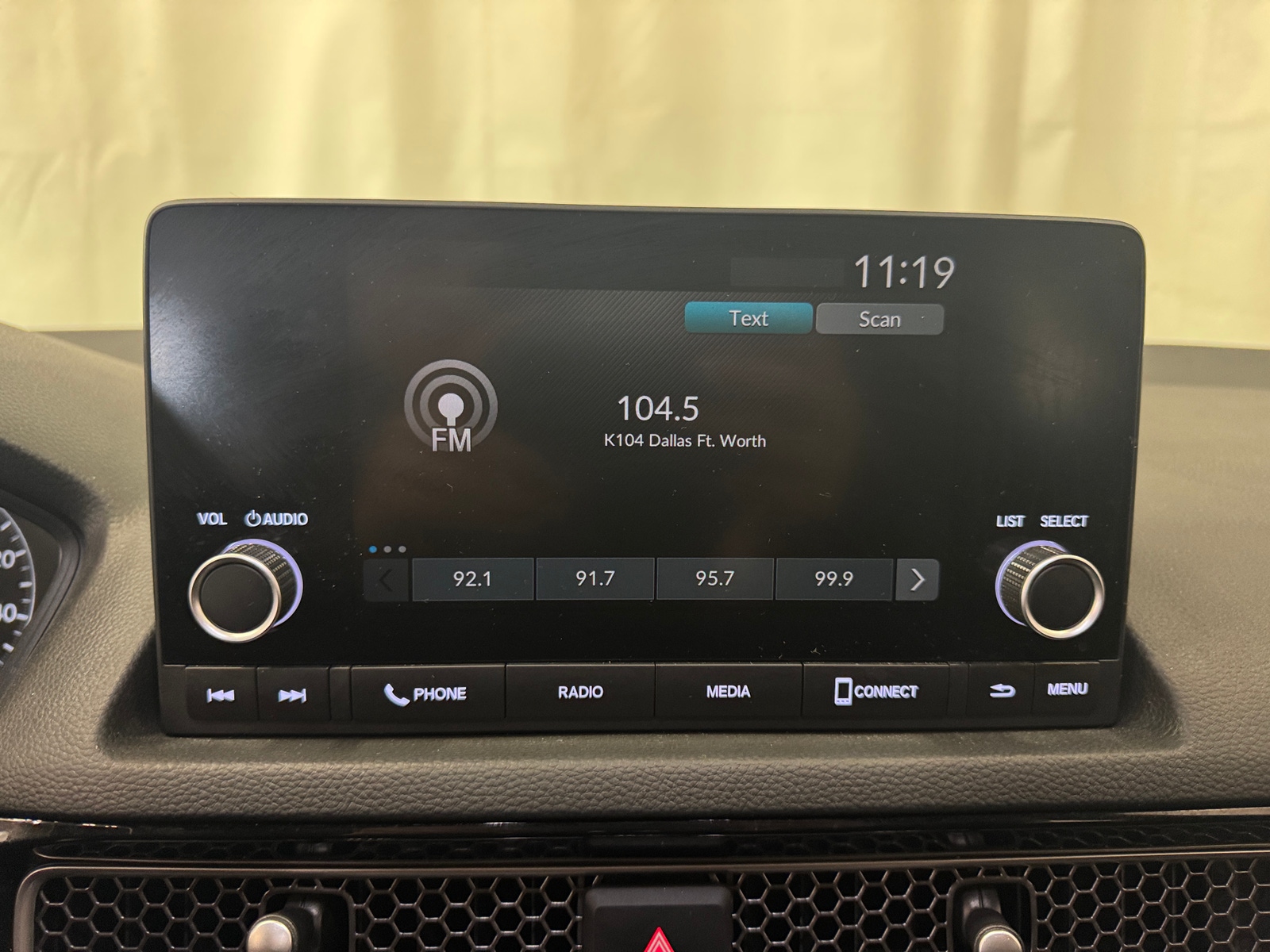 Thumbnail: 2023 Honda Civic - 4