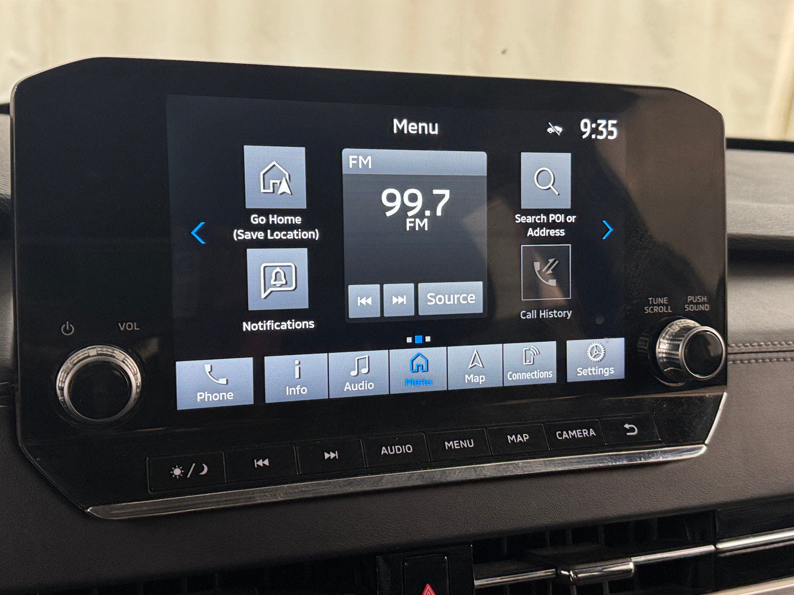 Thumbnail: 2024 Mitsubishi Outlander - 4