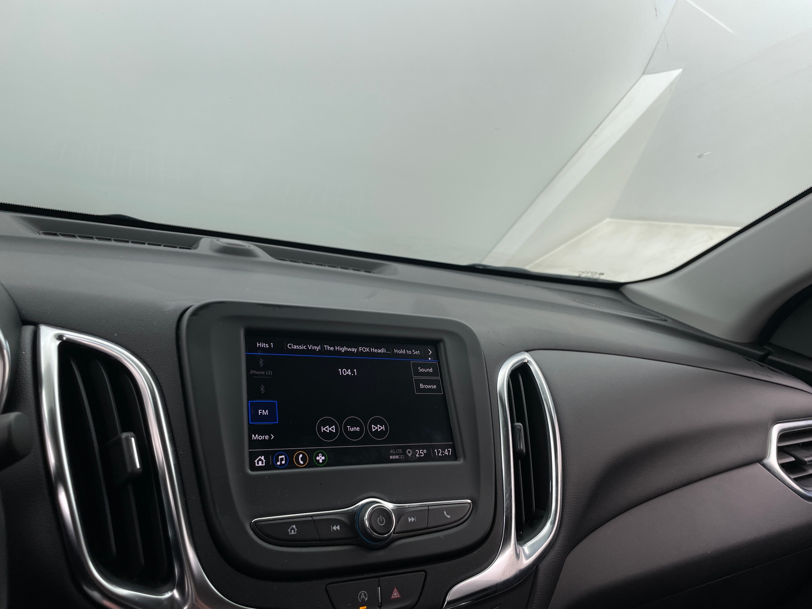 Thumbnail: 2024 Chevrolet Equinox - 4