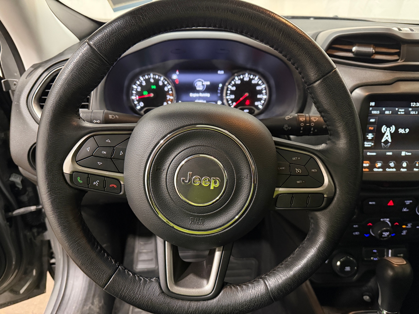 Thumbnail: 2021 Jeep Renegade - 4