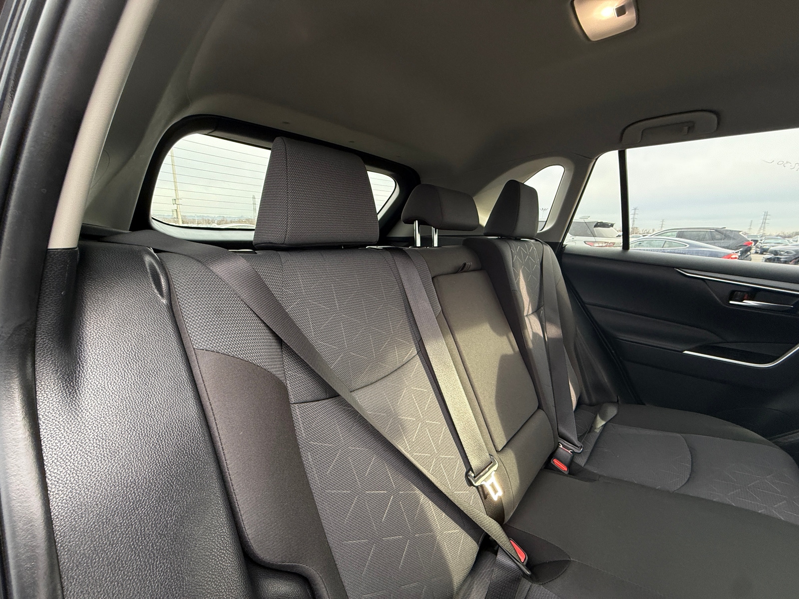 Thumbnail: 2025 Toyota RAV4 - 6