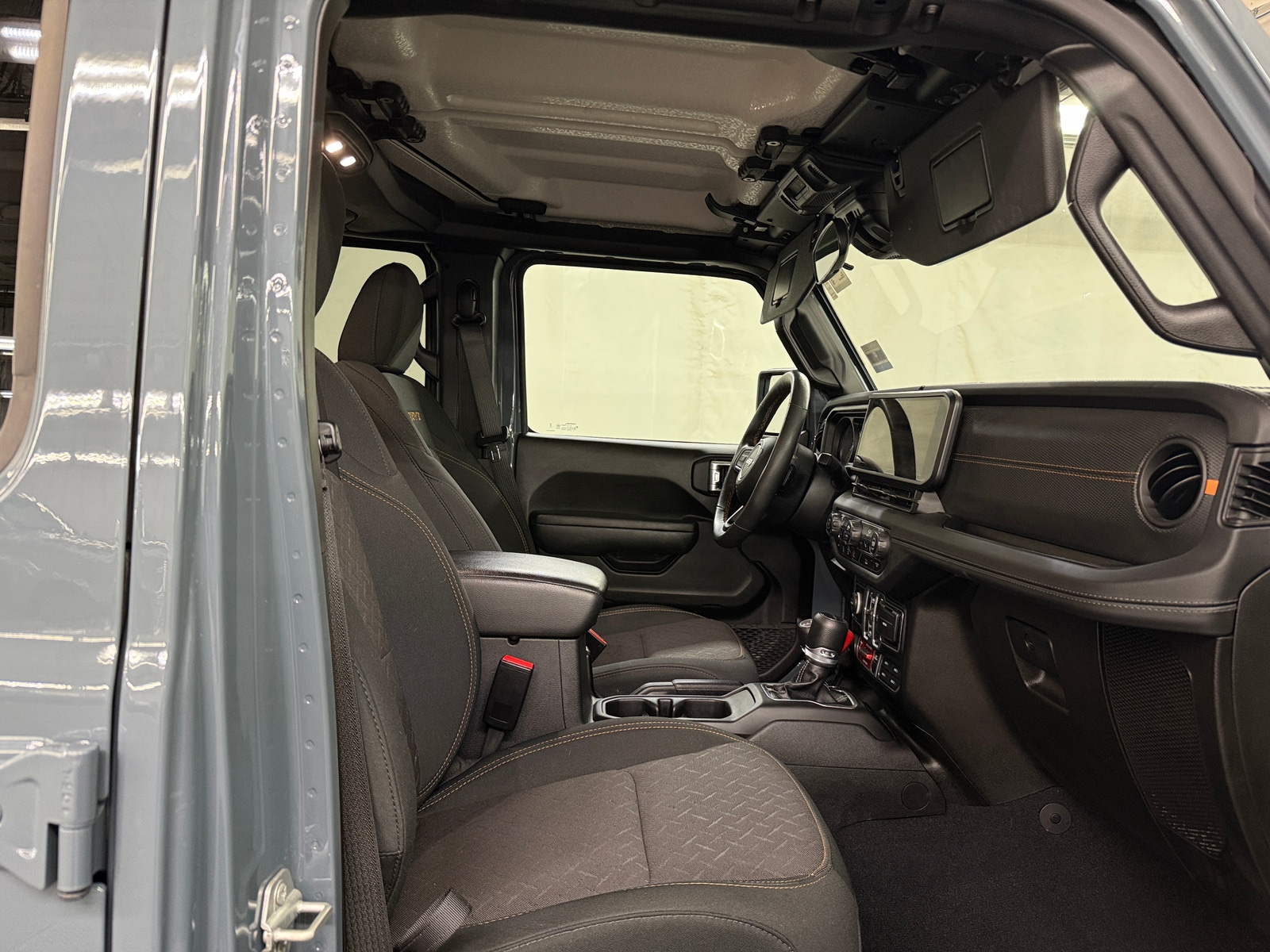 Thumbnail: 2024 Jeep Gladiator - 2