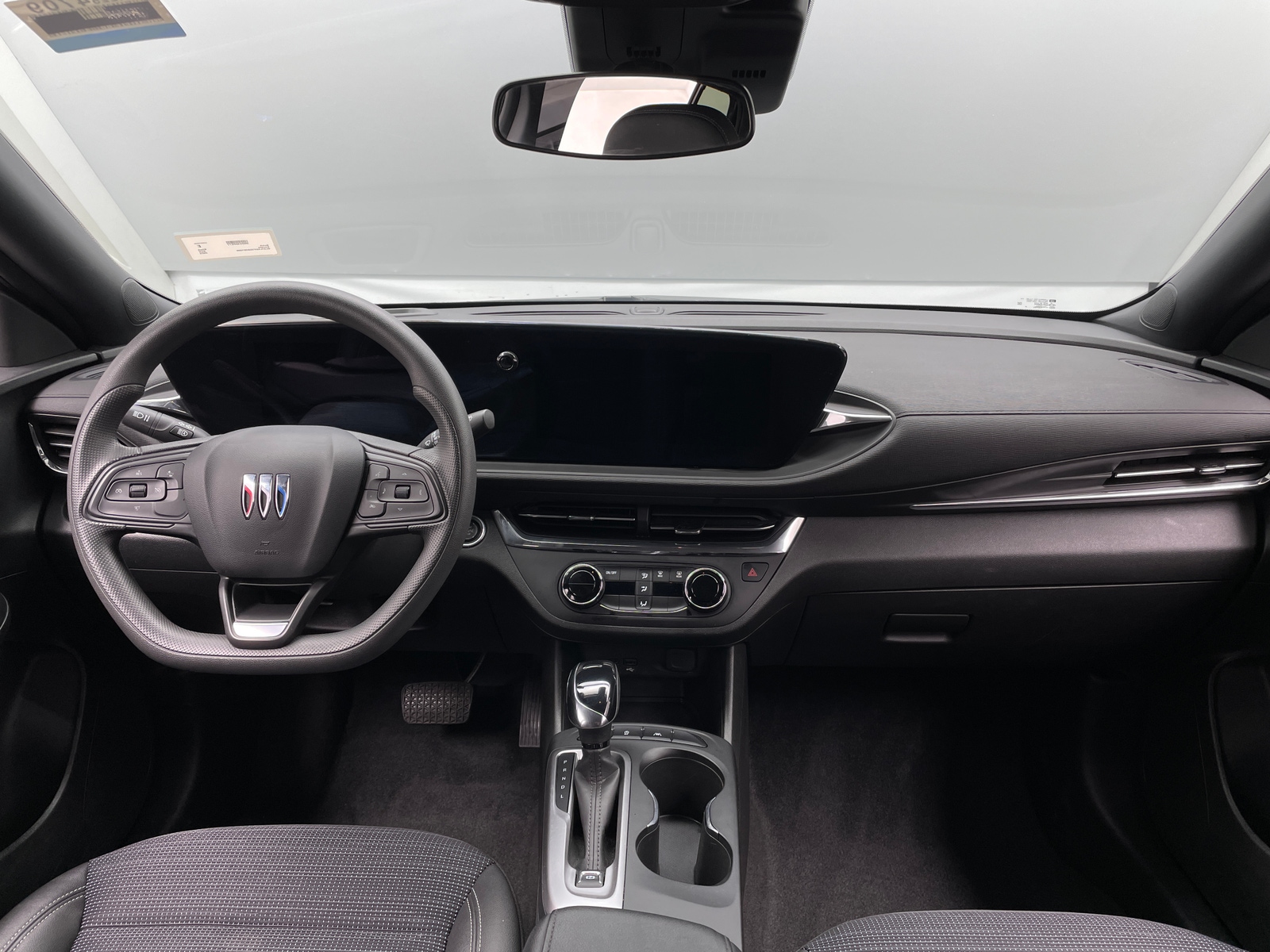 Thumbnail: 2025 Buick Envista - 3