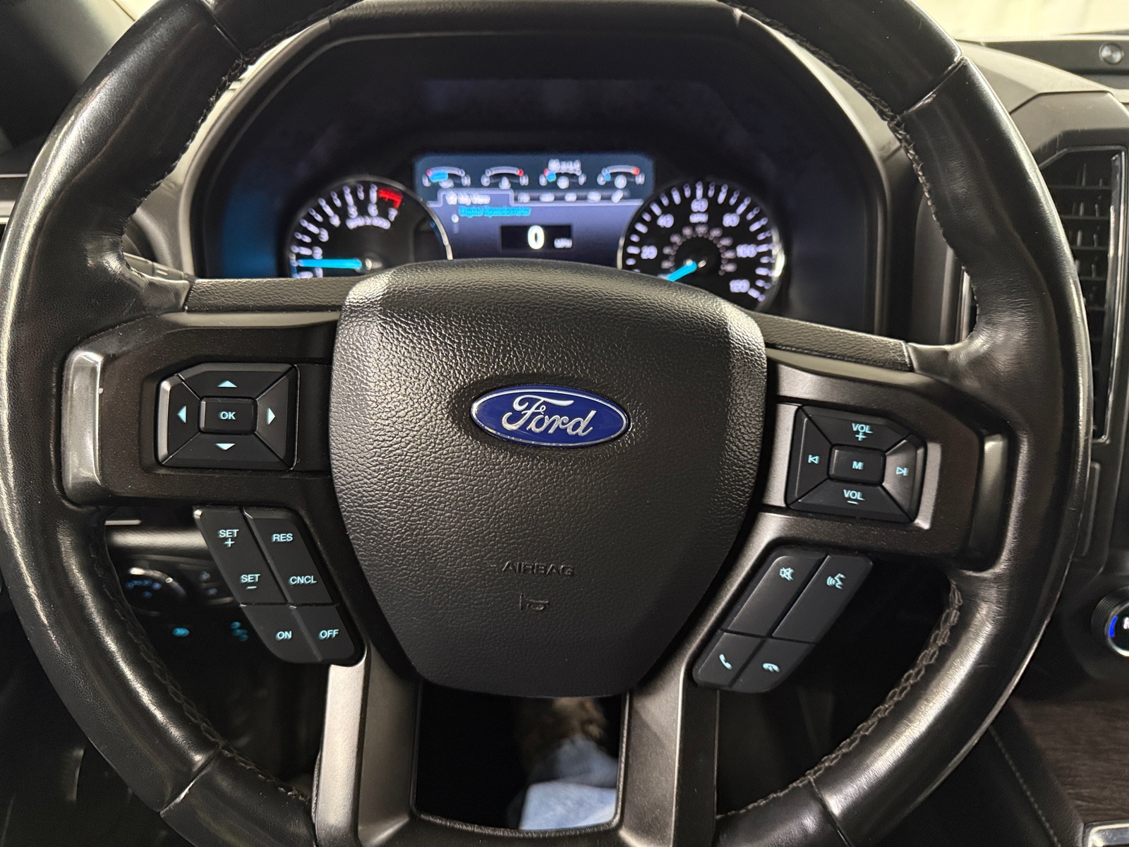 Thumbnail: 2019 Ford Expedition MAX - 4