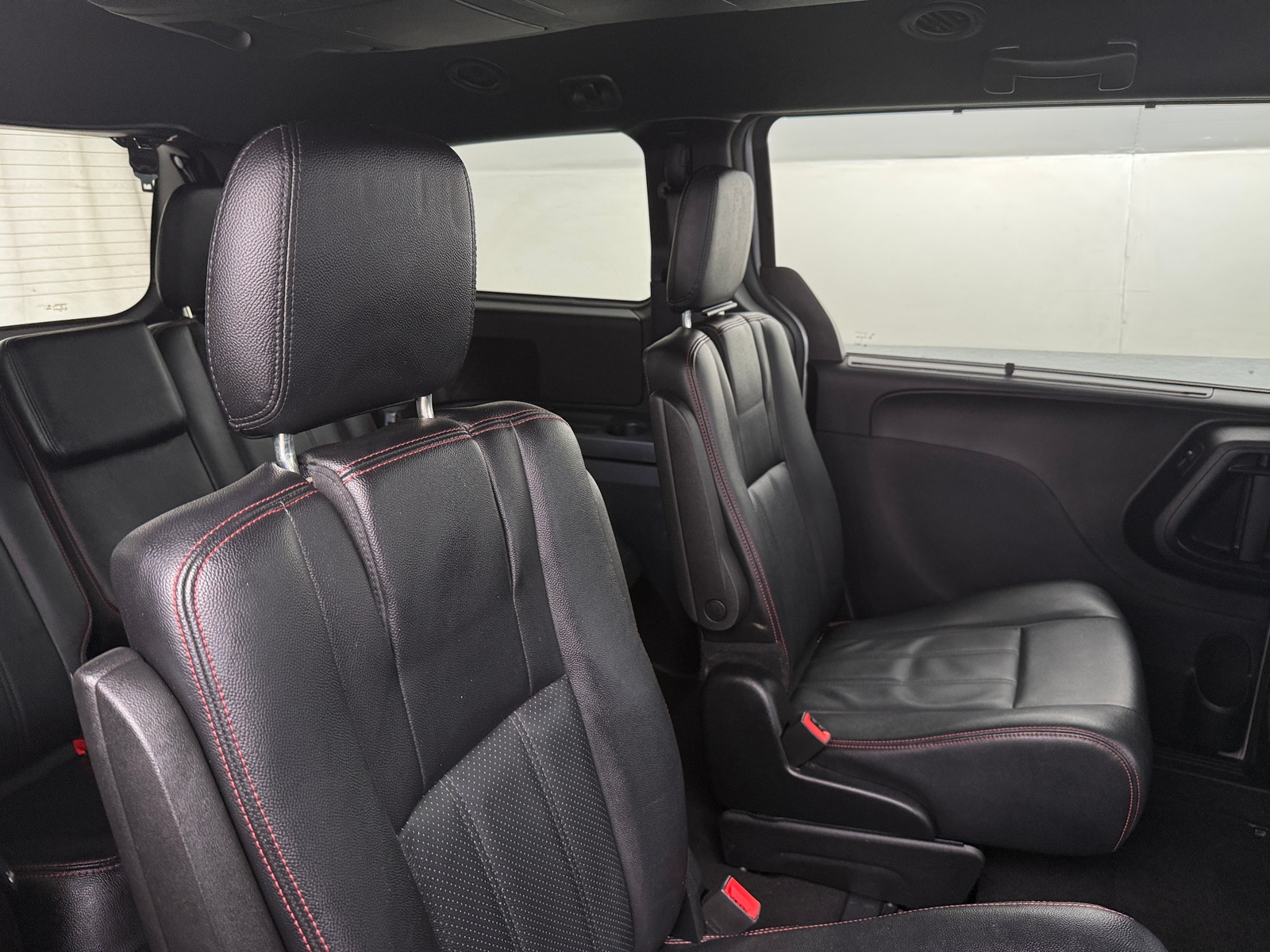 Thumbnail: 2019 Dodge Grand Caravan - 5