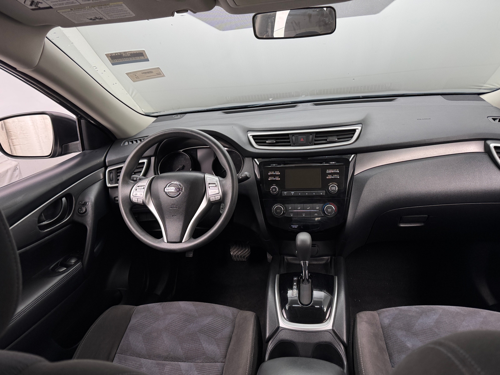 Thumbnail: 2015 Nissan Rogue - 3