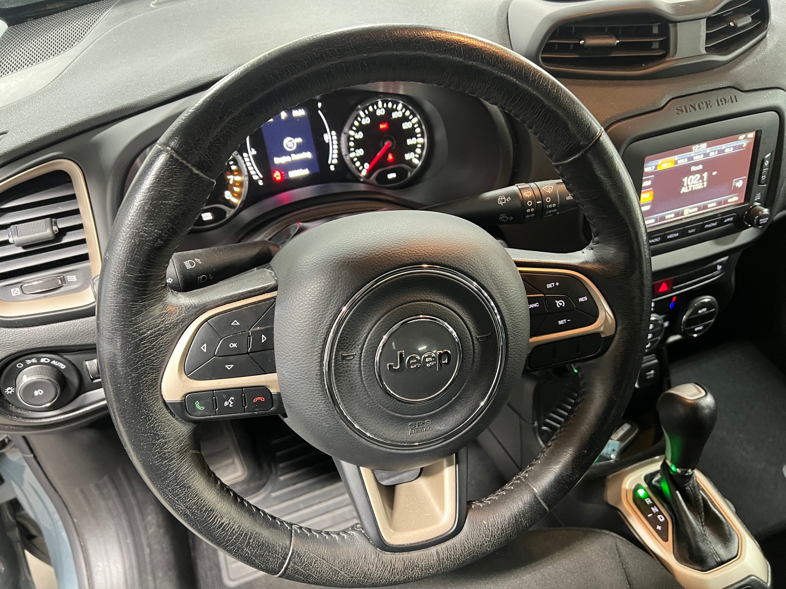 Thumbnail: 2016 Jeep Renegade - 5