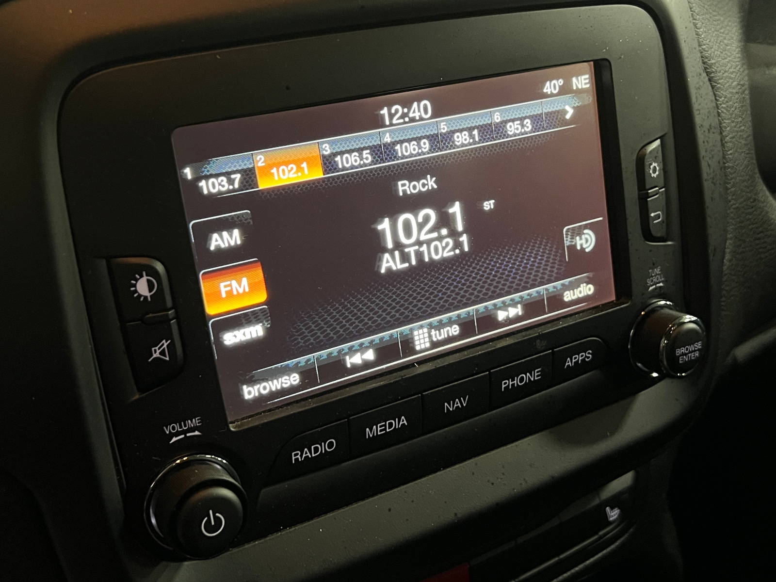 Thumbnail: 2016 Jeep Renegade - 4