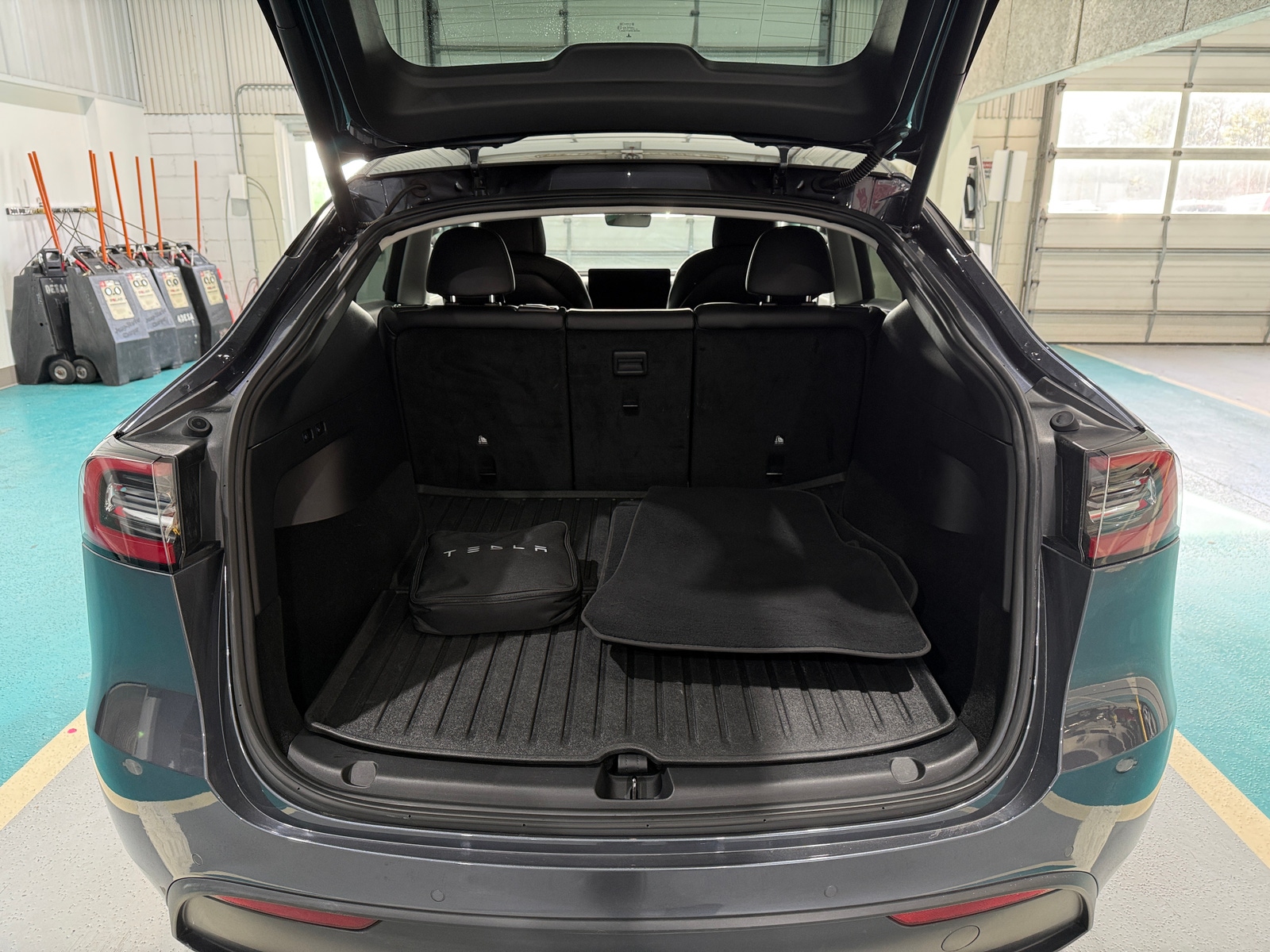 Thumbnail: 2022 Tesla Model Y - 6