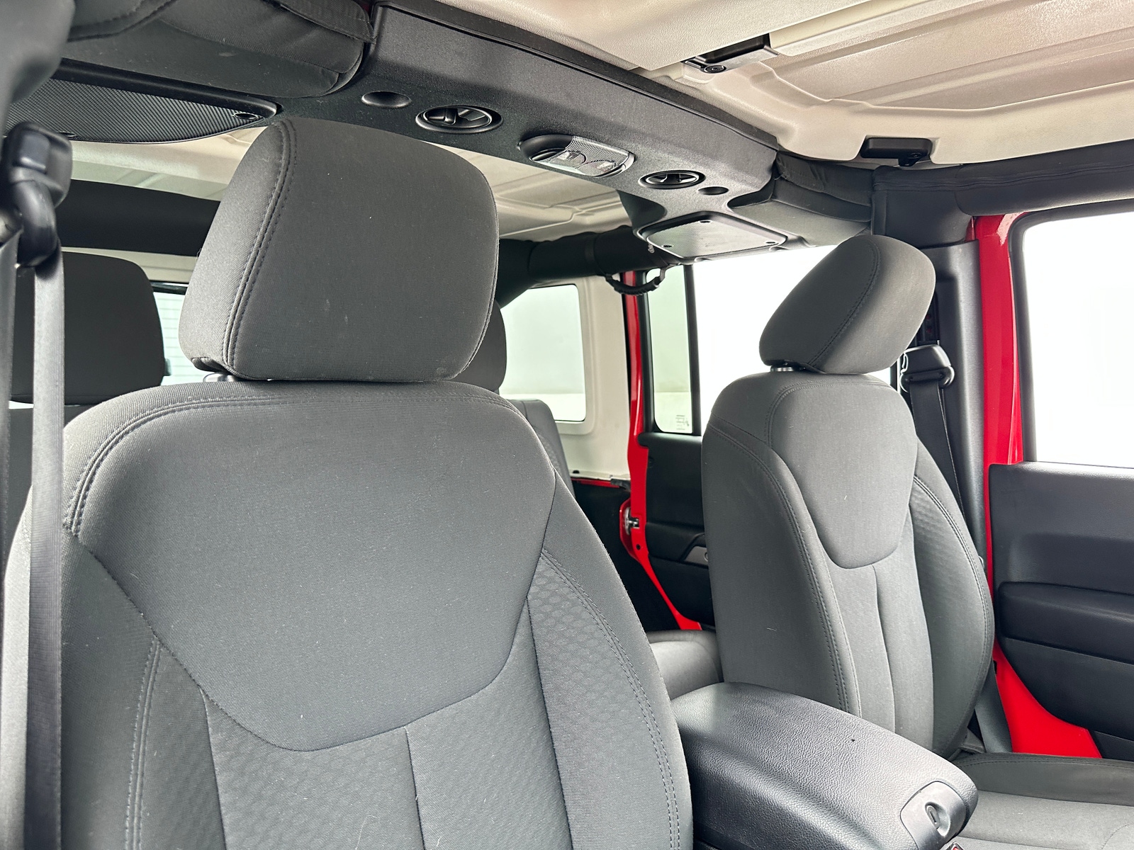 Thumbnail: 2017 Jeep Wrangler - 2