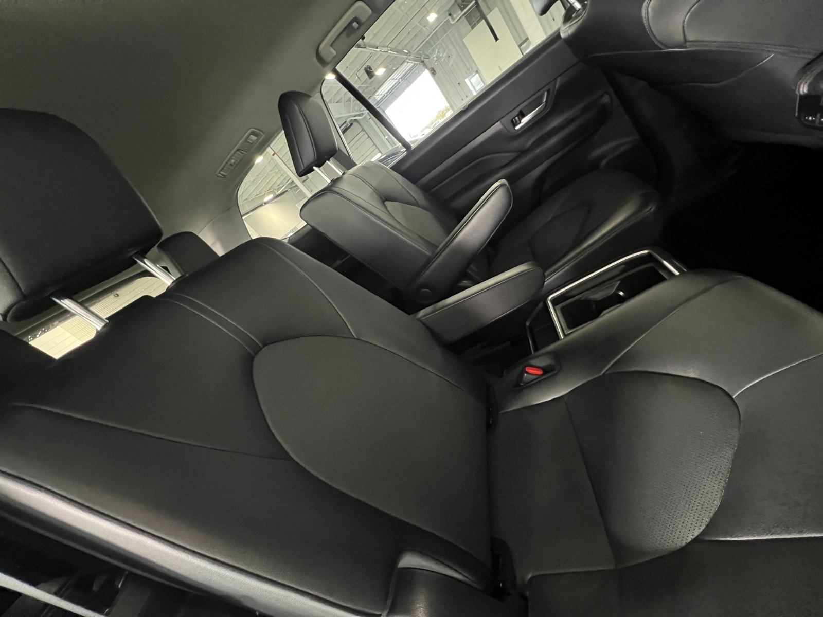 Thumbnail: 2025 Toyota Grand Highlander - 5