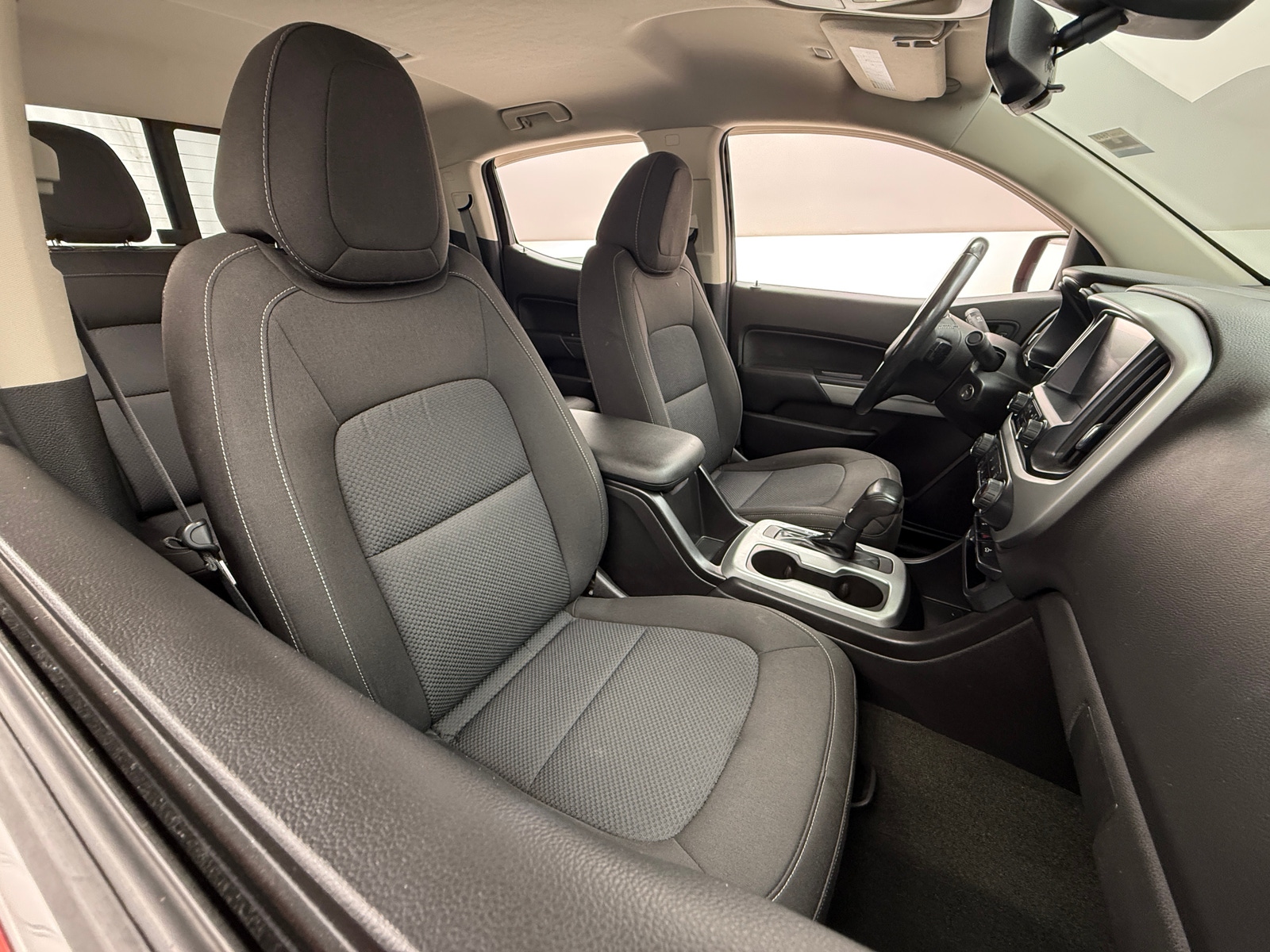 Thumbnail: 2016 Chevrolet Colorado - 2