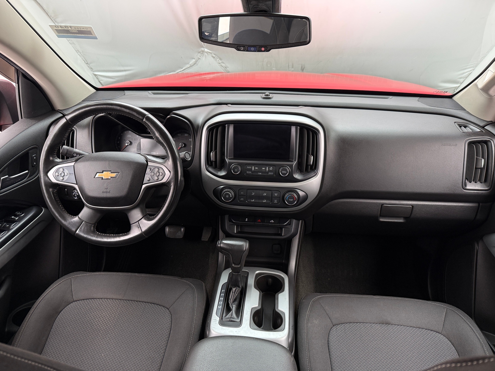 Thumbnail: 2016 Chevrolet Colorado - 3