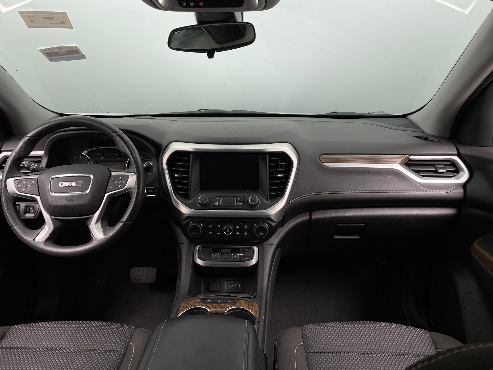 Thumbnail: 2023 GMC Acadia - 3